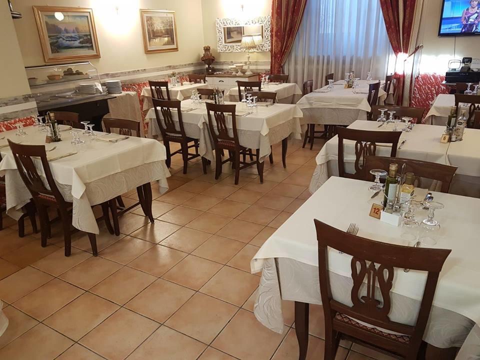Hotel Sicilia Milan Exterior photo